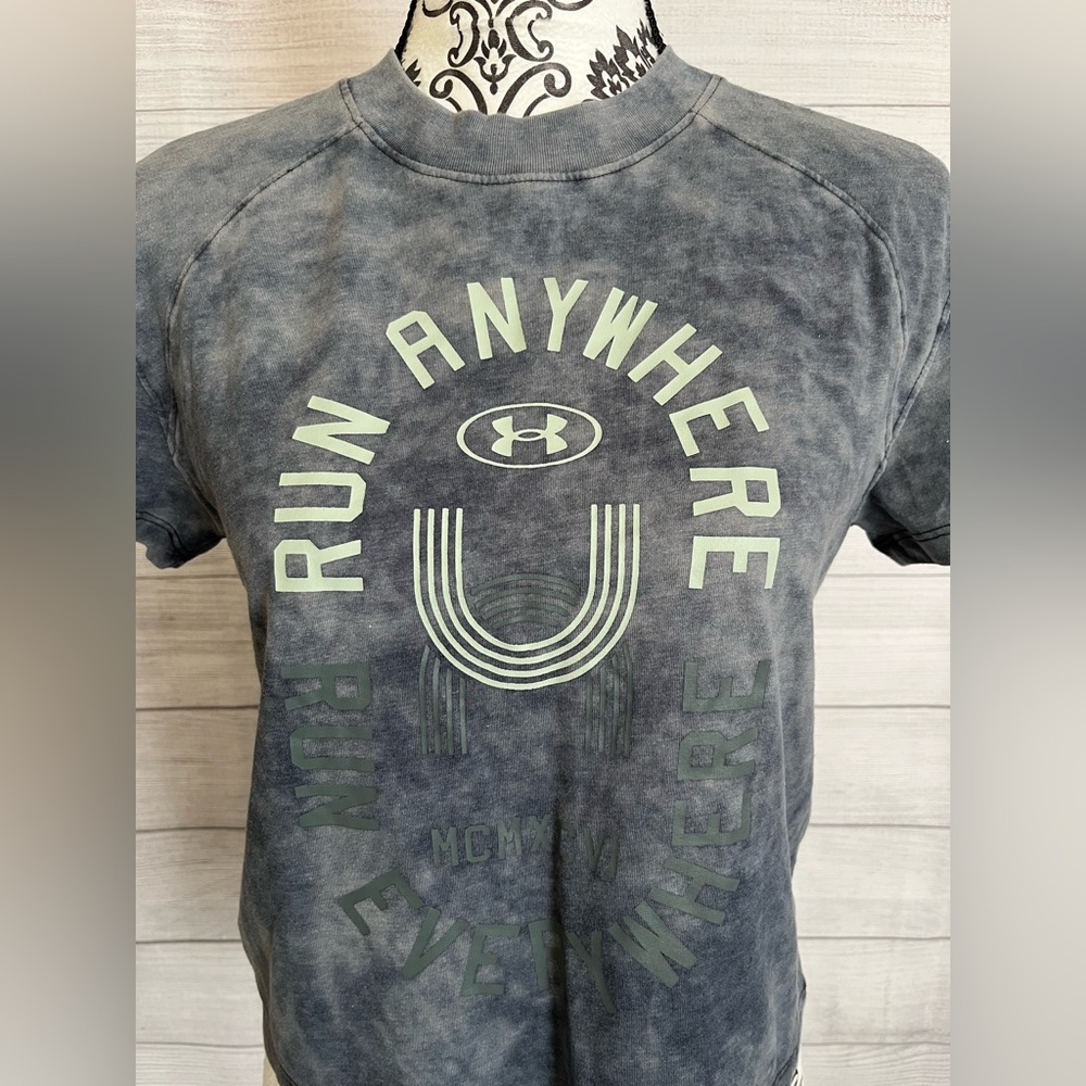 Under Armour | NWT Run Anywhere Short Sleeve Tee - Picture 3 of 10